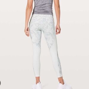 Lululemon Breezy Dot Tight *25" Jasmine White Multi / White